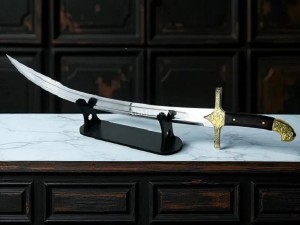 Osmanlı Yalmanlı Kılıcı – Osmanlı Savaş Geleneğinin Efsanevi İzi